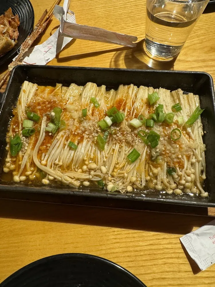 garlic enoki mushroom 铁板金针菇